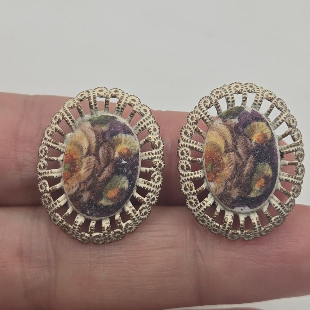Vintage W Germany Gold Tone Filigree Flower Peony Clip On Earrings Jappaned